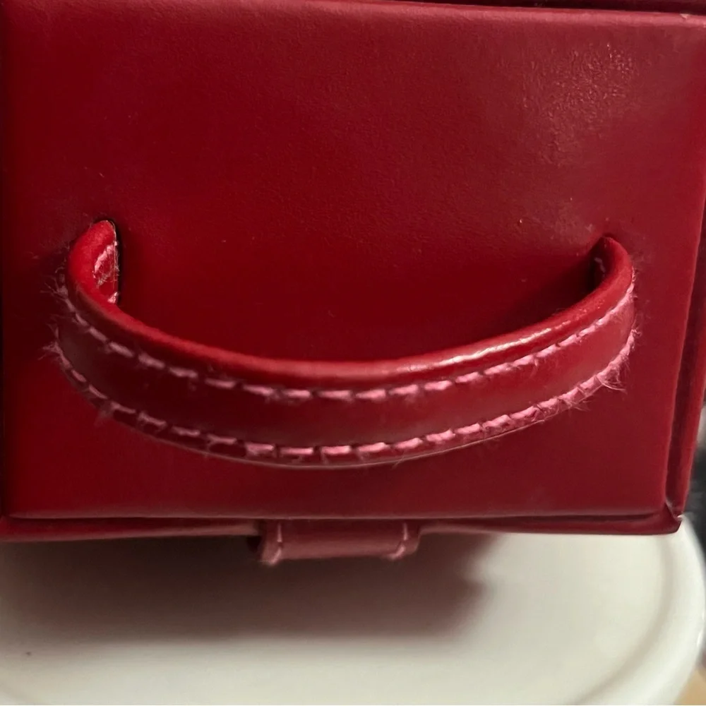 Talbots Red Faux Leather Jewelry Organizer in Miniature Handbag Design w Handle